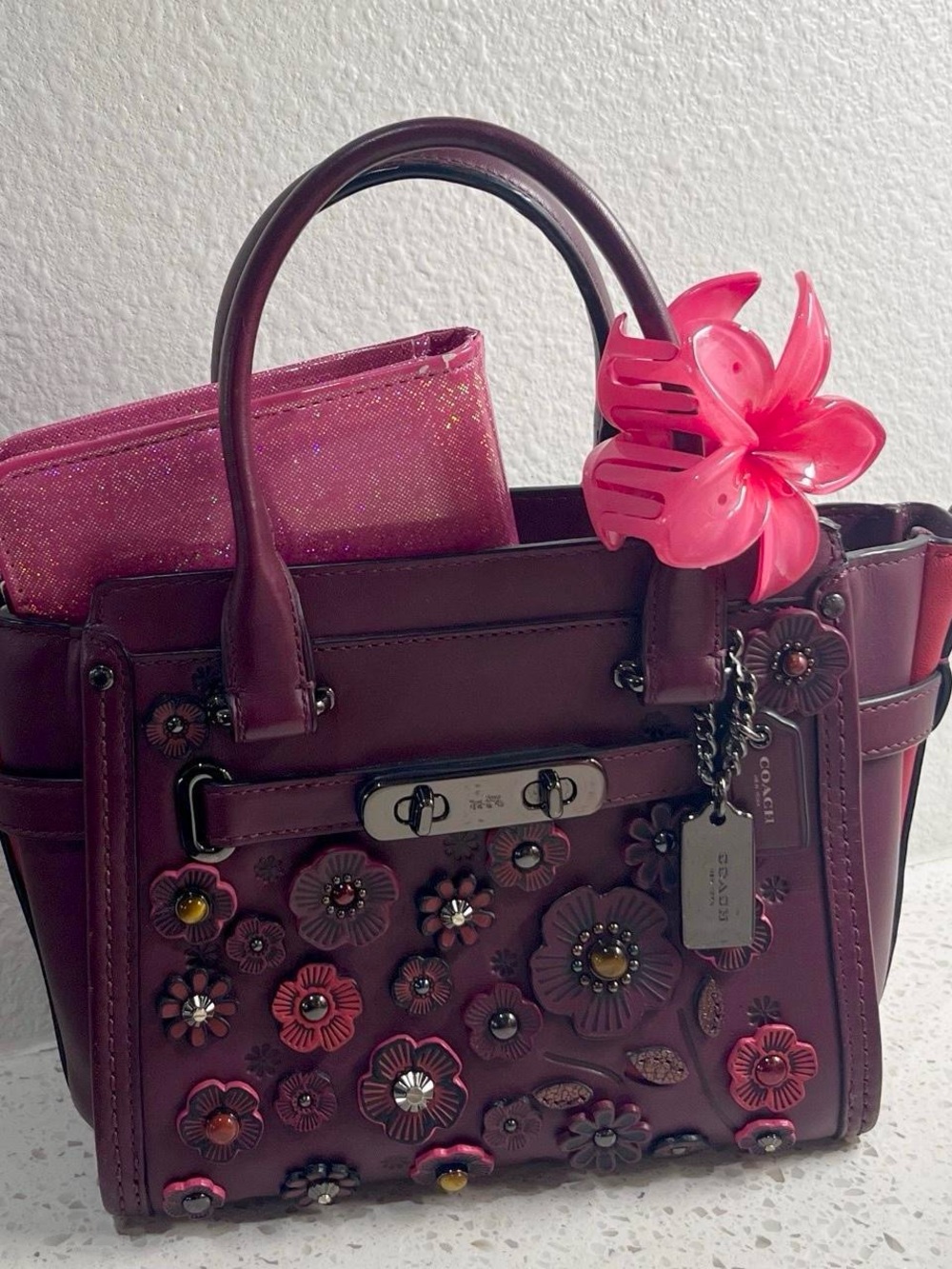 Coach burgundy tea rose swagger 21